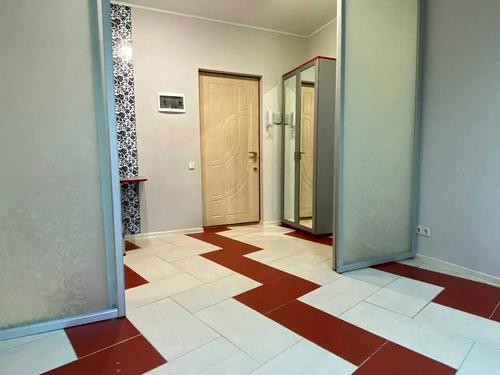 комерційна за адресою Київ, Драгоманова вул., 23