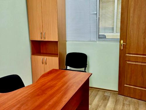 комерційна за адресою Митрополита Василя Липківського вул. (Урицького), 45