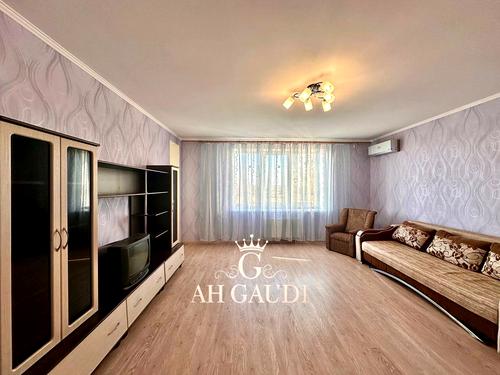 квартира за адресою Лазурна вул., 5 к10