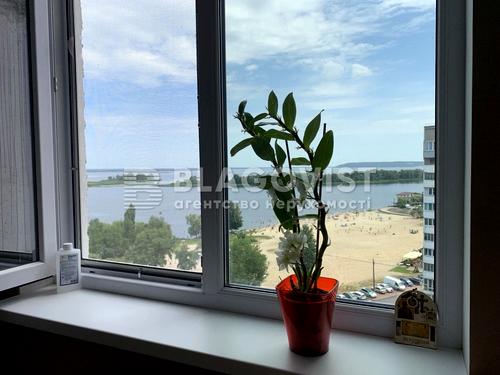 квартира за адресою Соснова вул., 10
