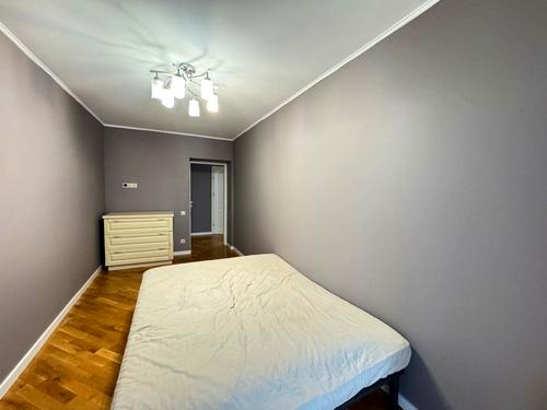 квартира за адресою Опанаса Сластіона вул., 58