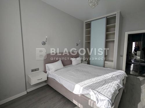 квартира по адресу Джона Маккейна ул. (Кудри Ивана), 7
