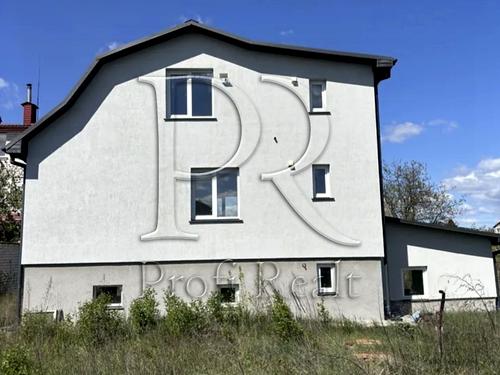 дом по адресу Міжозерна вулиця, 4