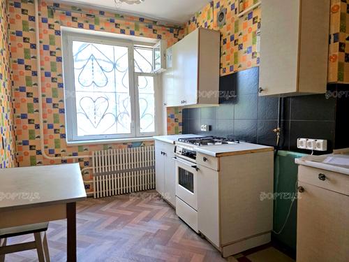 квартира за адресою Калинова вул., 64