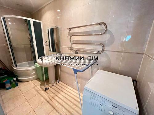 квартира за адресою Володимирська вул., 82-А