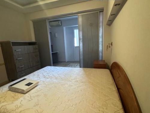 квартира за адресою Академіка Амосова вул., 6