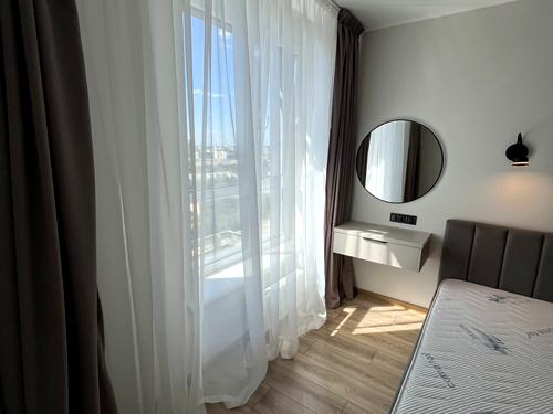 квартира за адресою Олени Теліги вул., 25