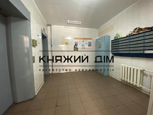 квартира за адресою Науки просп., 62-А