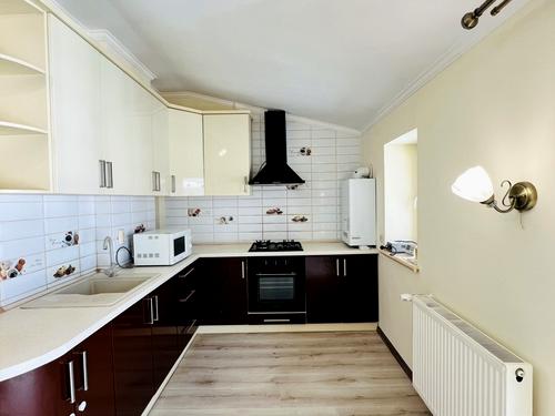 квартира за адресою Стуса, 32