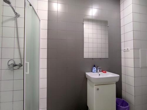 комерційна за адресою Харків, Спецпідрозділу Кракен вул., 4а