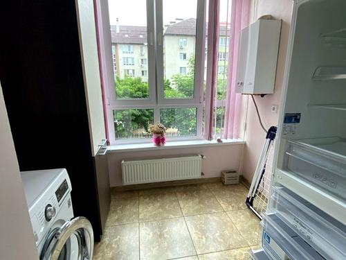 квартира за адресою с. Петропавлівська борщагівка, Волошкова вул., 6