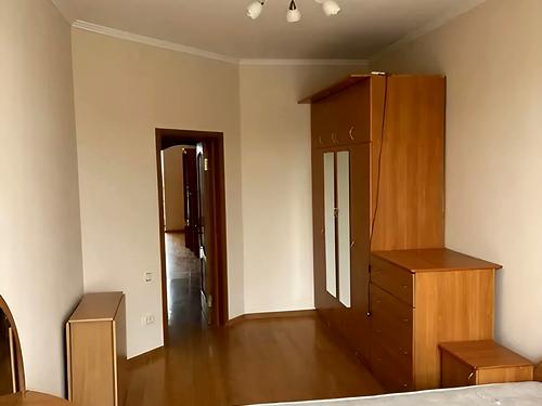 квартира за адресою Чорновола вул., 107а