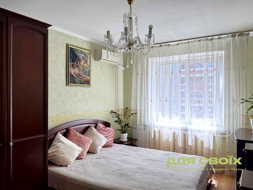 квартира по адресу Олейника Степана ул., 8