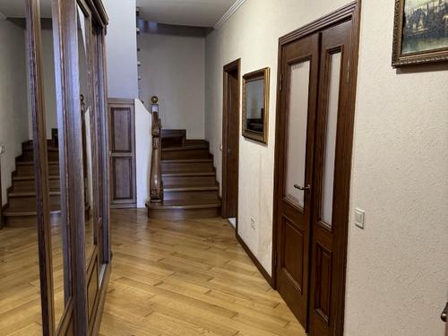 квартира за адресою Сидора Воробкевича вул., 33