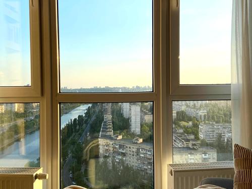 квартира за адресою Соборності просп. (Возз'єднання), 30-А