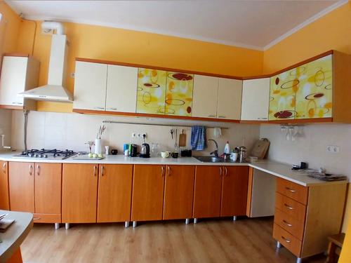 квартира за адресою Смотрицька вул., 18