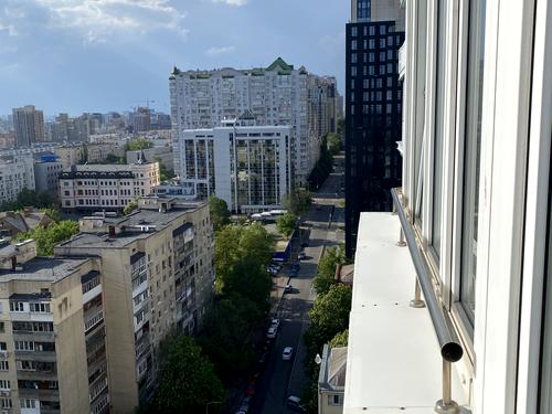 квартира по адресу Василия Тютюнника ул. (Анрі Барбюса), 51/1А