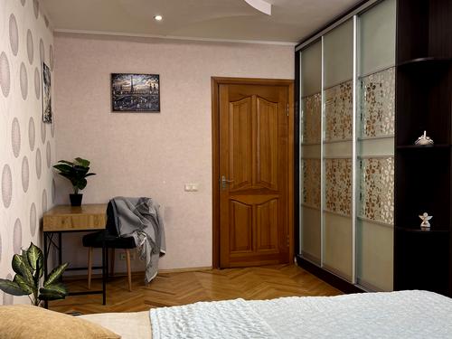 квартира за адресою Леся Курбаса просп., 3-Б