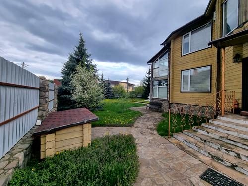 будинок за адресою Синьоозерна вул., 6