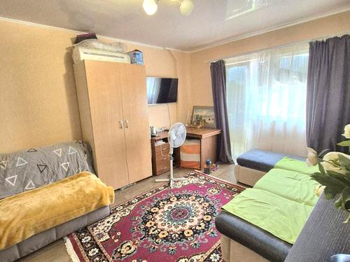 квартира за адресою Олега Ольжича, 44