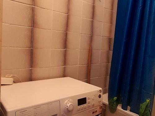 квартира за адресою Ревуцького вул., 44