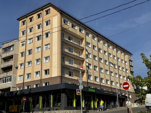 комерційна за адресою Богдана Котика вул., 7