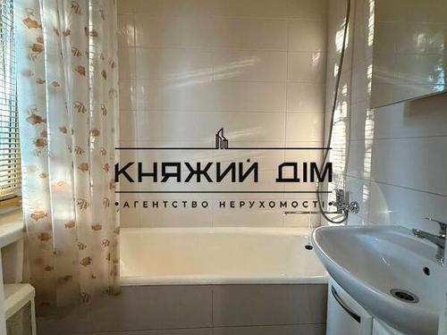 квартира за адресою Ушинського вул., 7