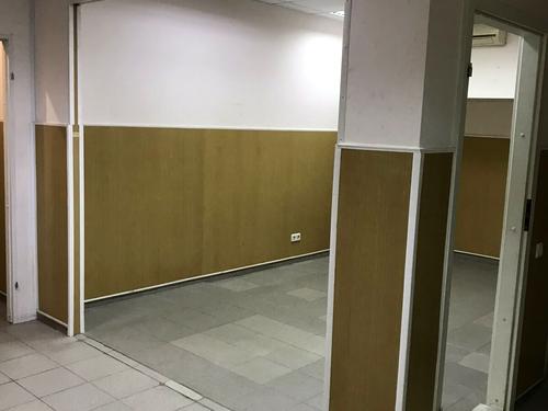 комерційна за адресою Раїси Окіпної вул., 4