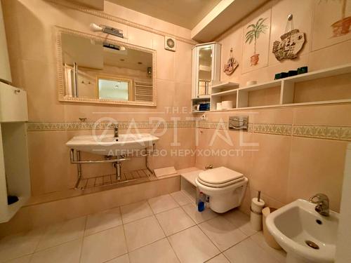квартира за адресою Панаса Мирного вул., 8