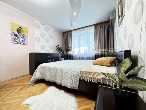 квартира за адресою Леся Курбаса просп., 3-Б