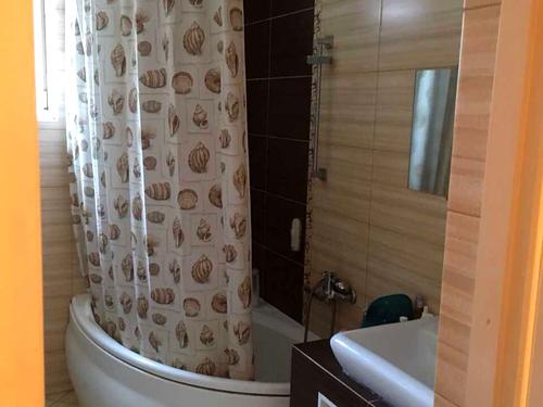 квартира за адресою Ангарна вул., 23