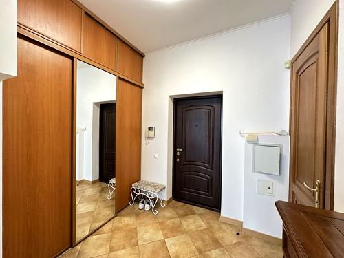 квартира по адресу Кловский спуск, 5