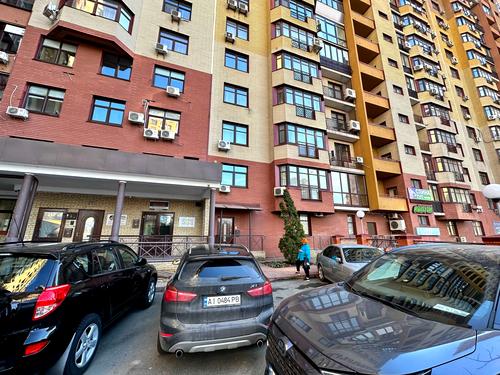 коммерческая по адресу Евгения Коновальца ул. (Щорса), 32-Б