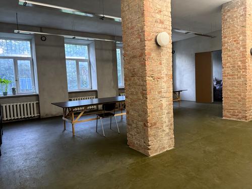 комерційна за адресою Січових Стрільців вул. (Артема), 24-Б