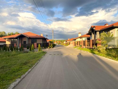 будинок за адресою с. Рославичі, Олександрівська, 7