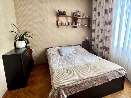 будинок за адресою Шкільна