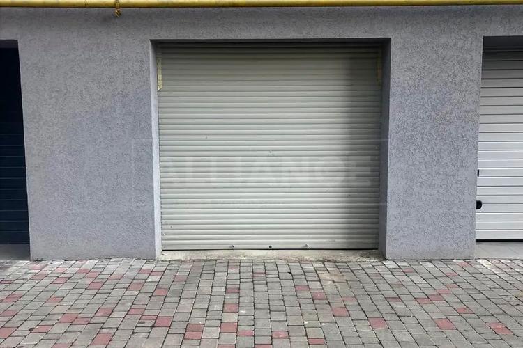1840229967475012
