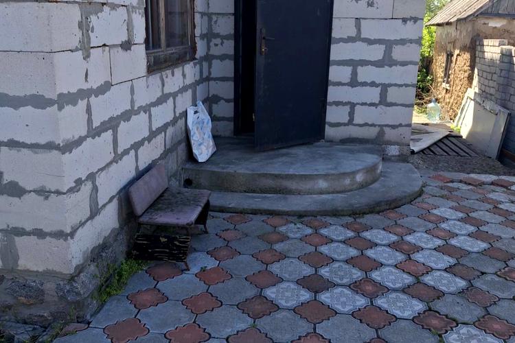 1838525349379749