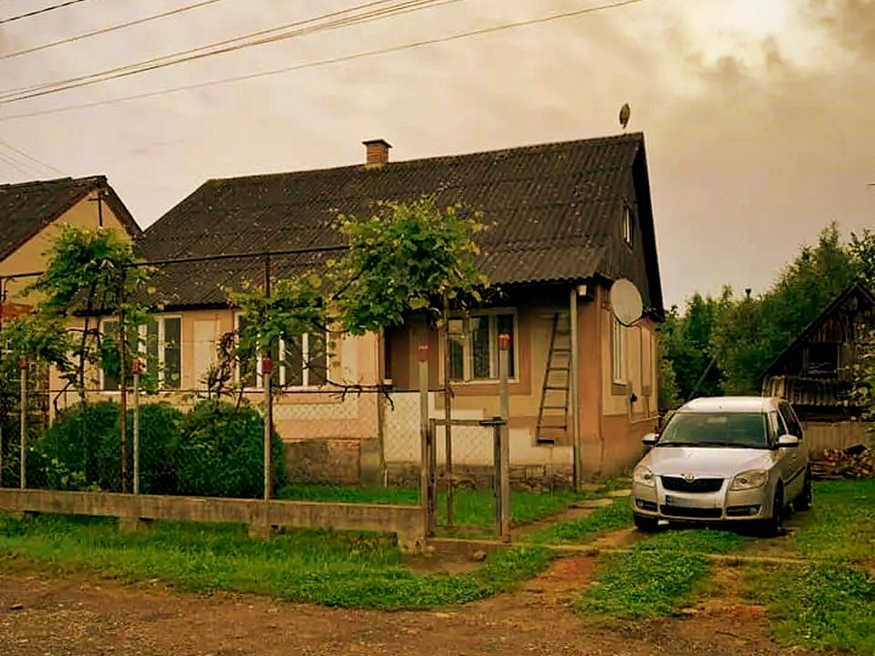 1832626773815120
