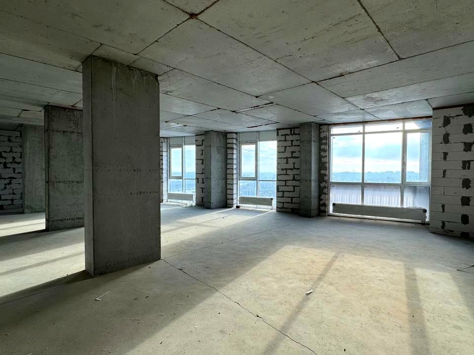 1789447618637153