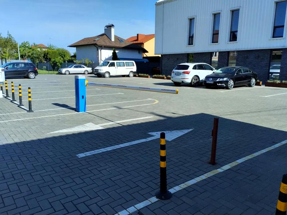 1840249519545157