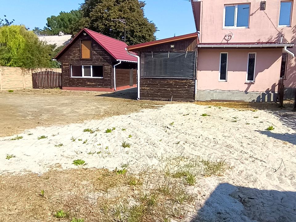 1808748568705265