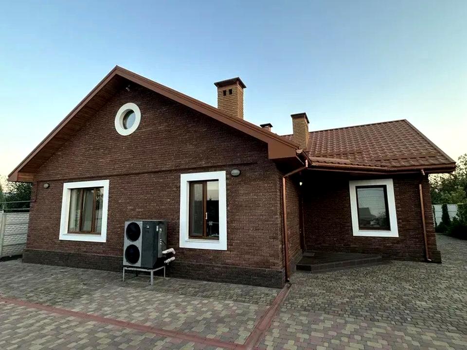 1838439567483319