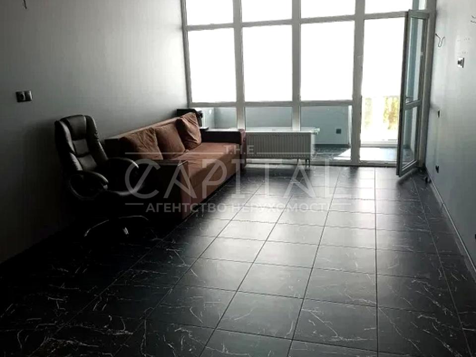 1842433896218336