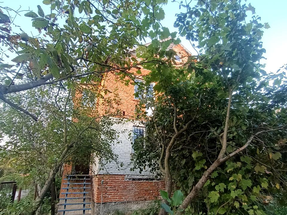 1815553605318345
