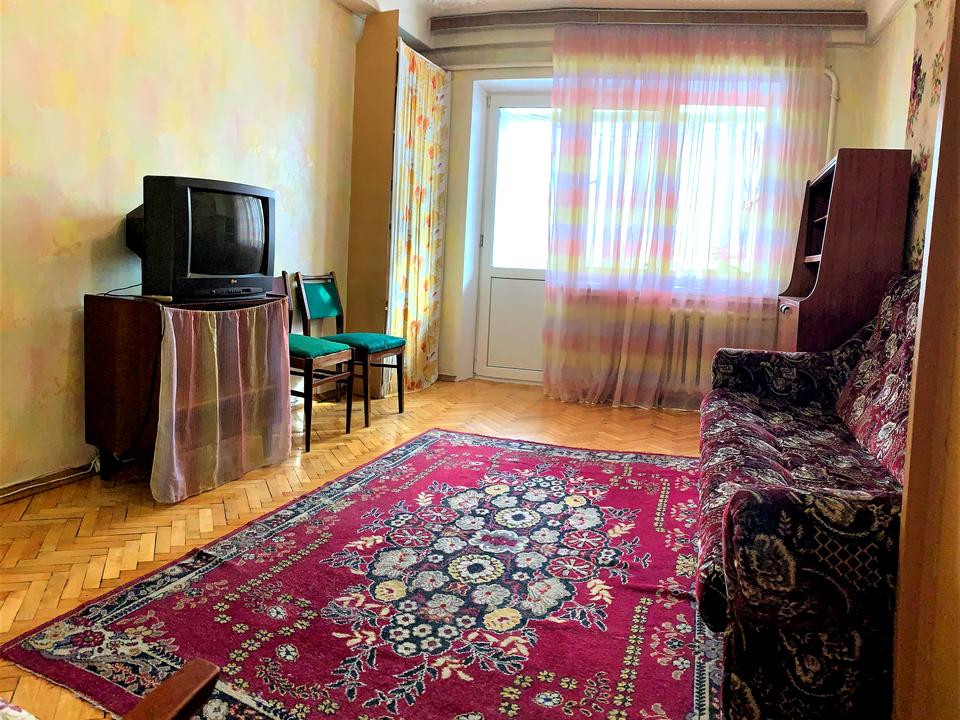 1833093430658345