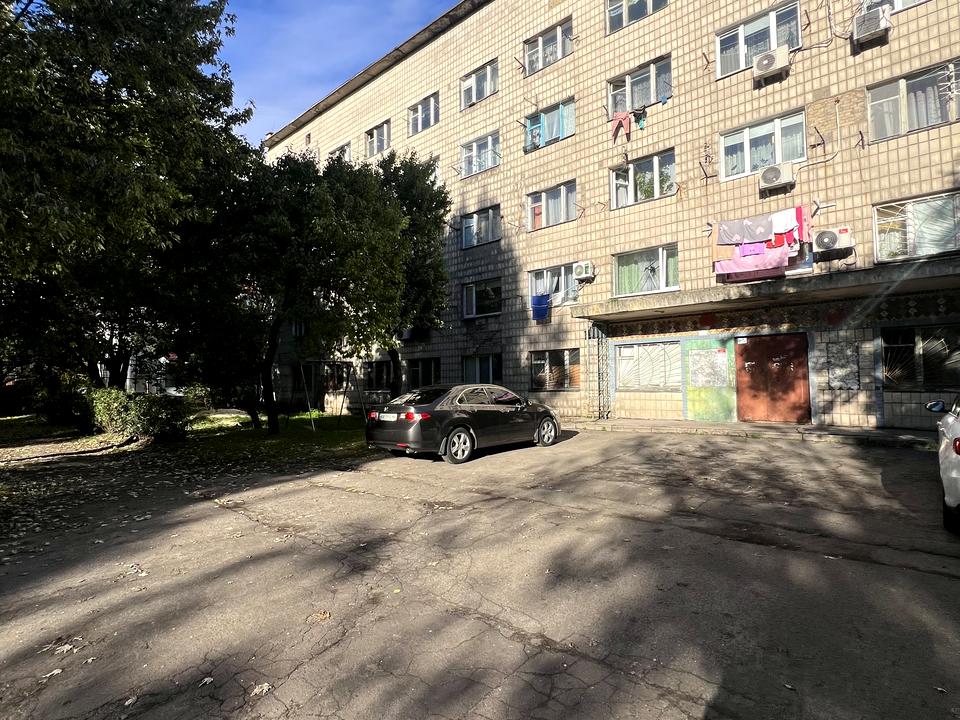 1846033674633349