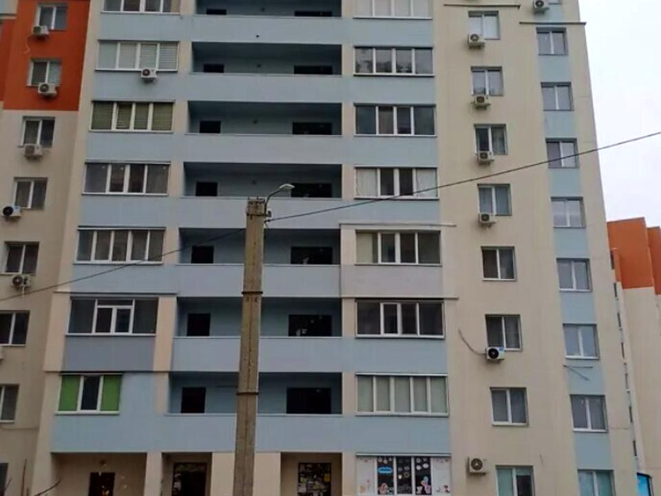 1825854537407036