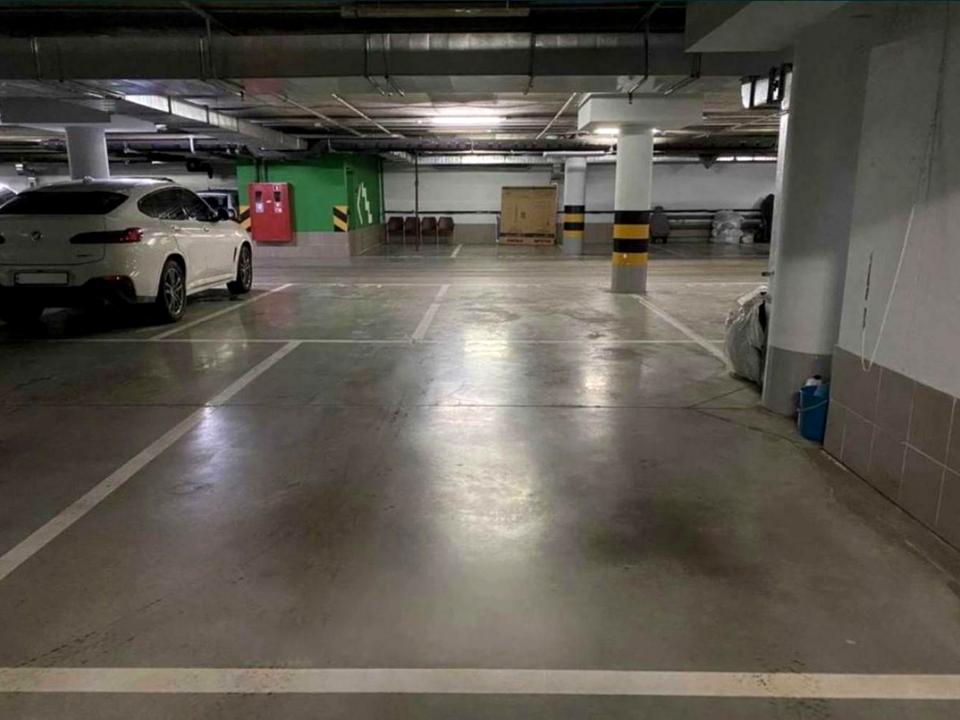 1836436696546037