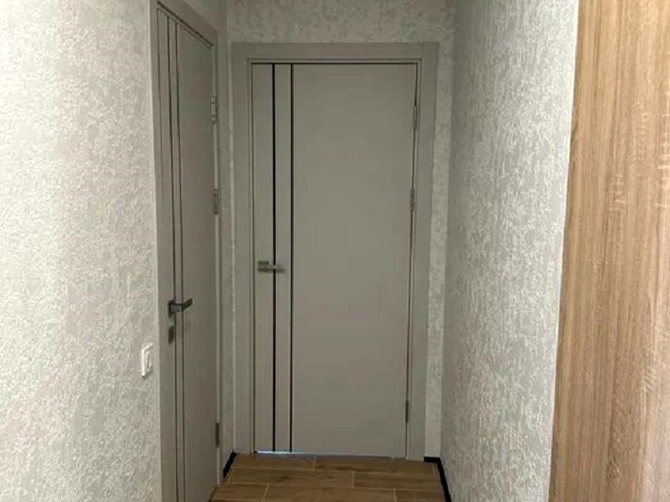 1833369310060401